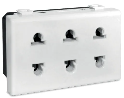 Dado Toma Universal Triple